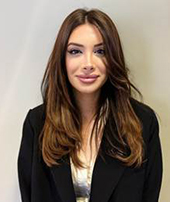 Gökçe Nur  Sarılar